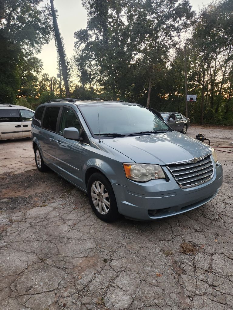 2009 Chrysler Town & Country Touring
