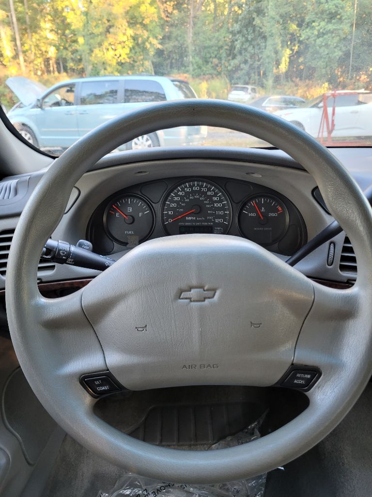 2001 Chevrolet Impala base