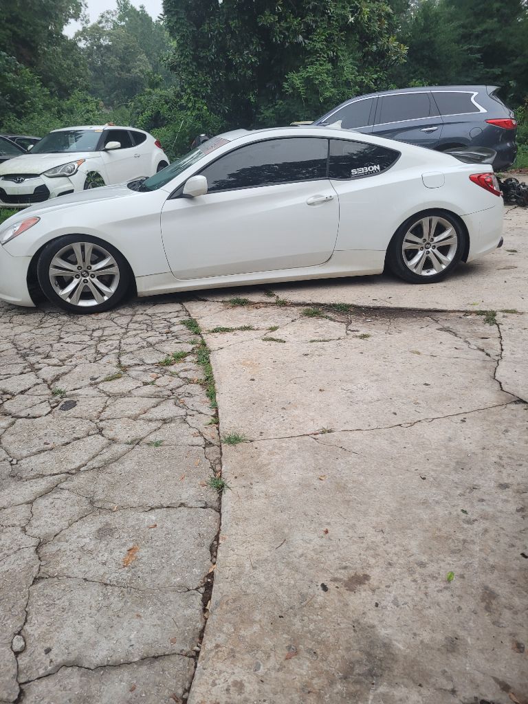 2012 Hyundai Genesis Coupe Premium - Photo 24