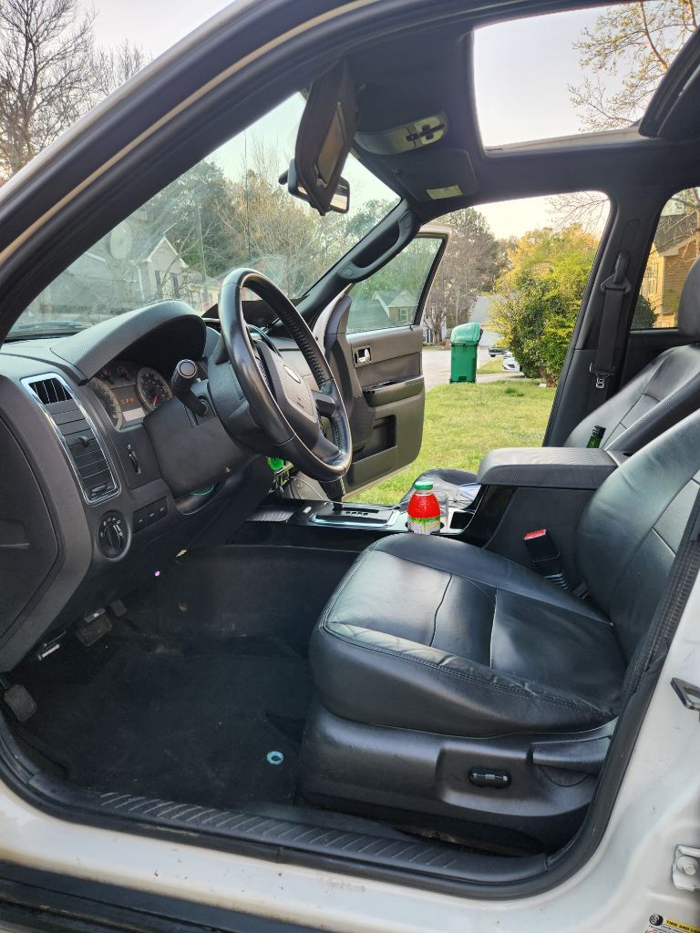 2009 Ford Escape Limited - Photo 11