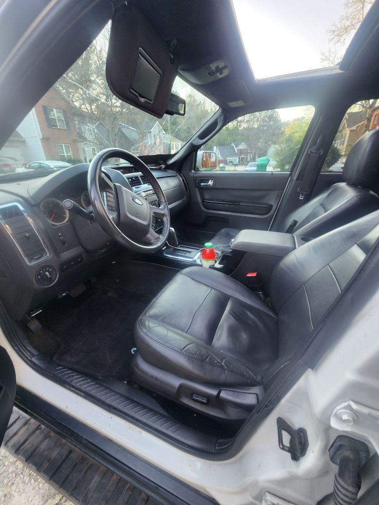 2009 Ford Escape Limited - Photo 30