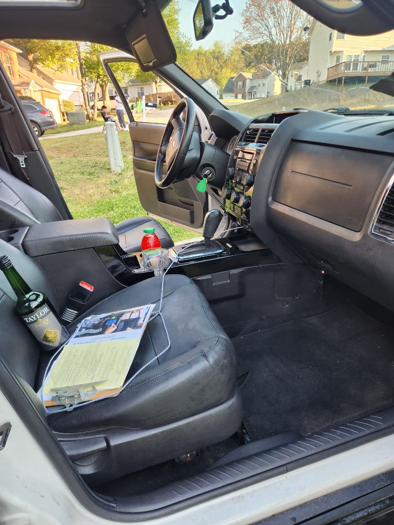 2009 Ford Escape Limited - Photo 6