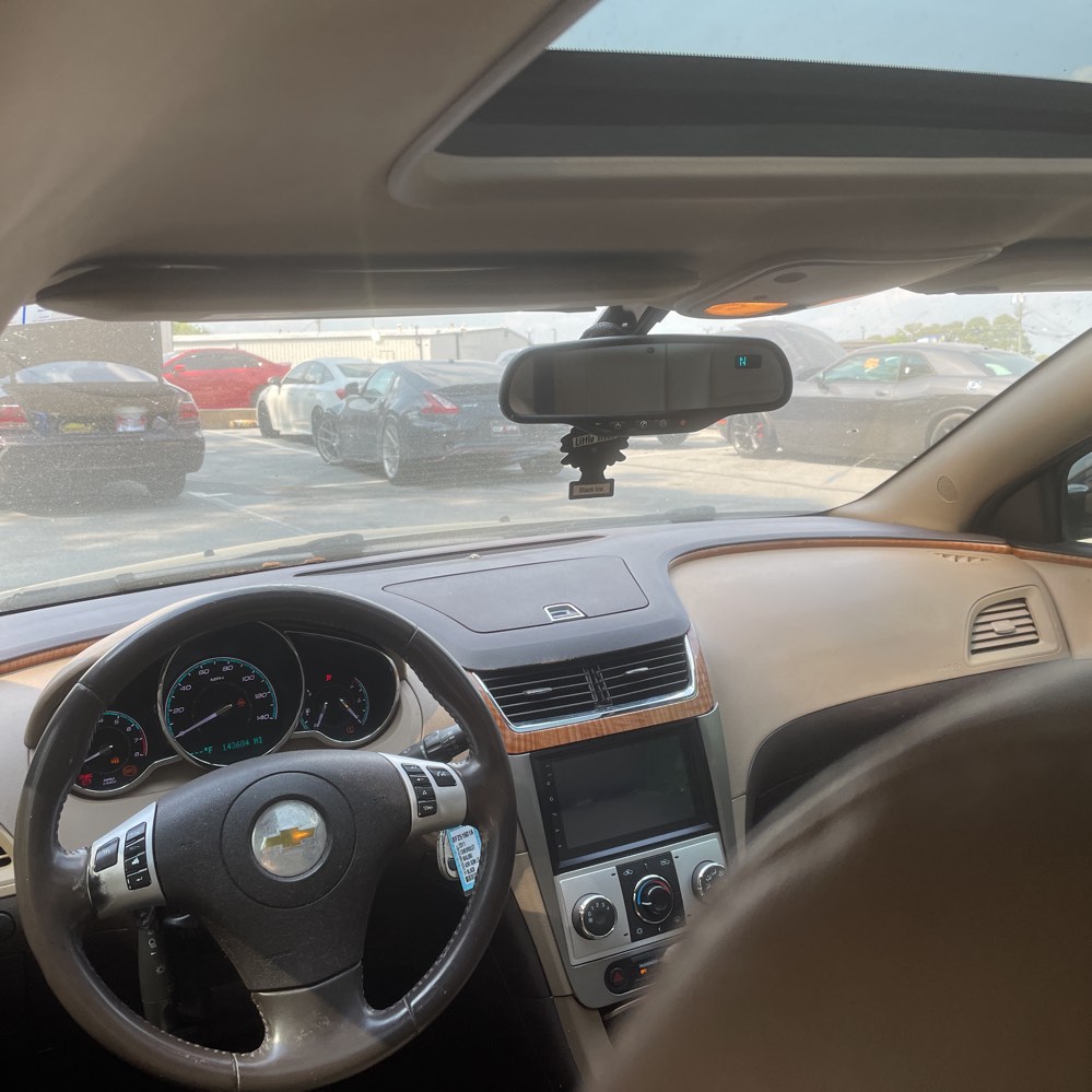 2011 Chevrolet Malibu 2LT - Photo 27